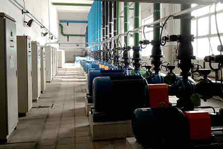 KCC系列化工离心泵在国投罗布泊钾盐公司年产300万吨钾肥项目二期热电站使用现场